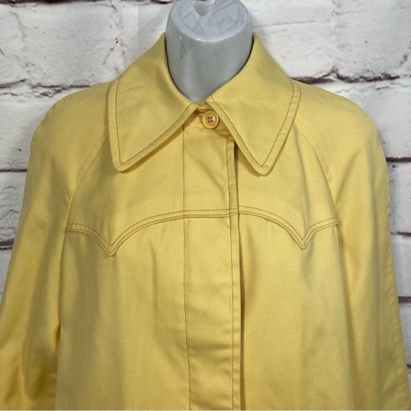 Vintage Yellow London Fog Maincoats SZ 10 Reg Button Close 2 Pocket Collar Lined - Picture 6 of 15